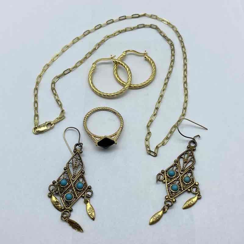 Sawtelle Sterling Silver 925 Gold Tone Jewelry Lot Necklace Ring Earrings 13.7g