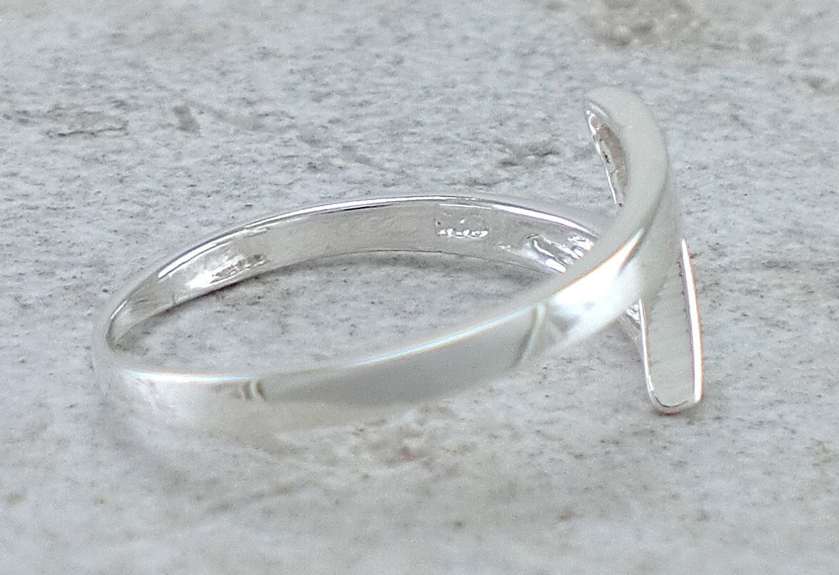 .925 STERLING SILVER HIGH POLISH LIGHTNING BOLT RING size 9 style# r2816