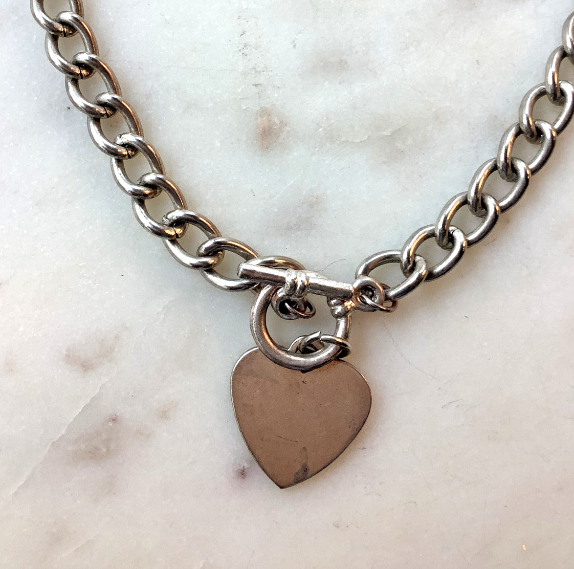 Heart Pendant Necklace Silver Tone Heavy Link Chain Charm Toggle Closure 16″