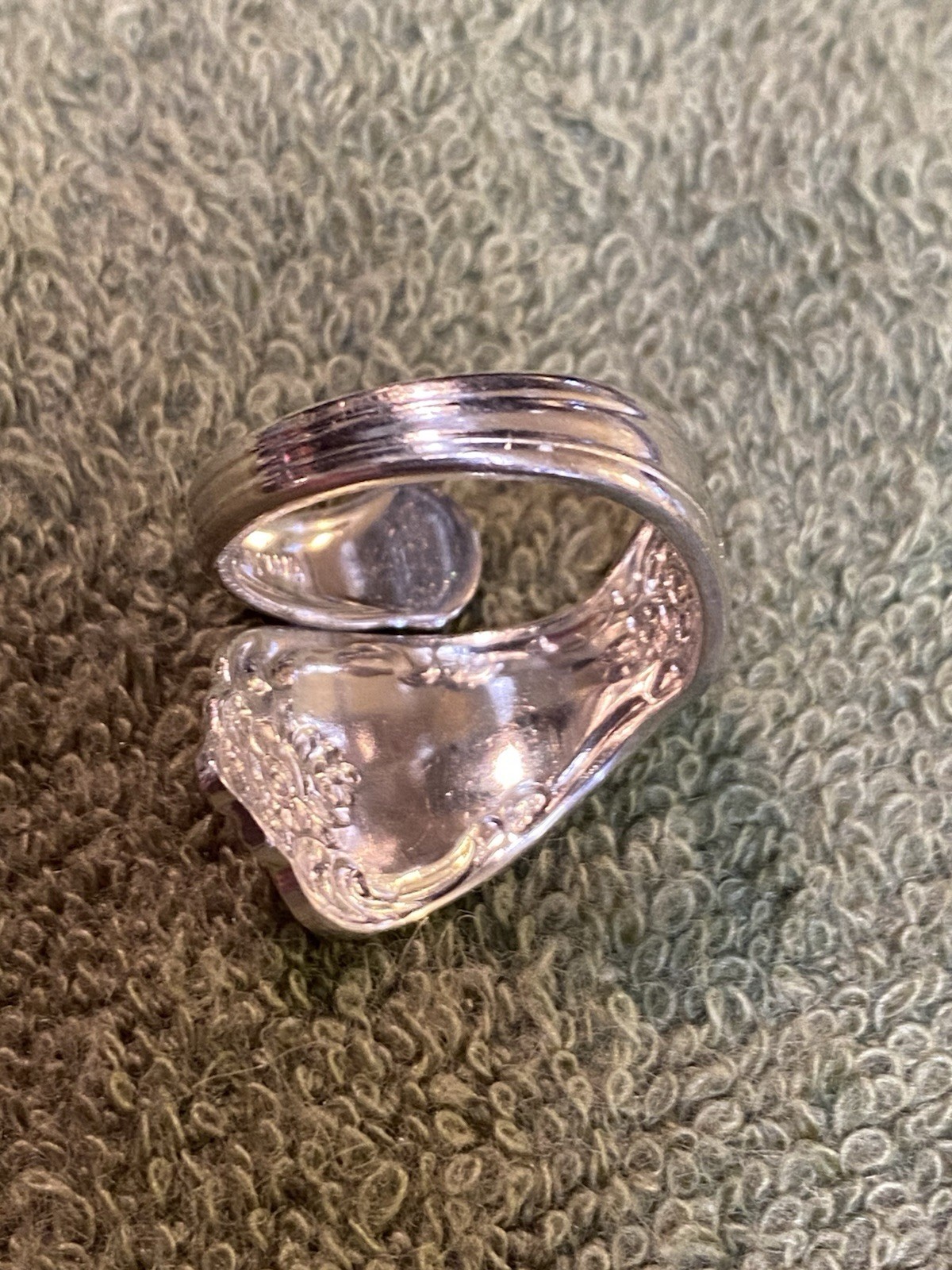 WM. A. Rogers Oneida LTD Silver-Plated Spoon Ring, Size App. 7-7 1/2 Adjustable