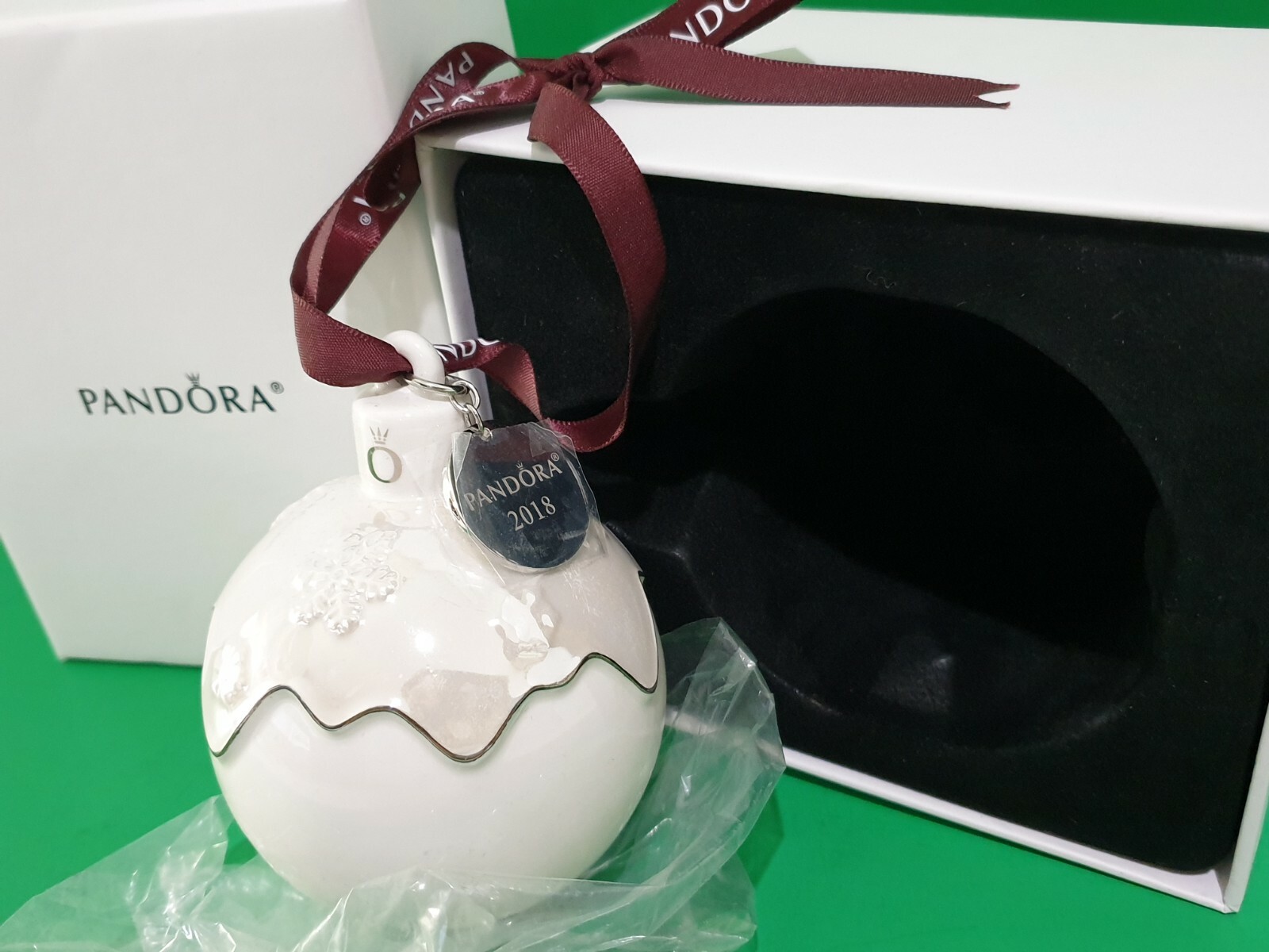 PANDORA Limited Edition 2018 Christmas Tree Porcelain Ornament