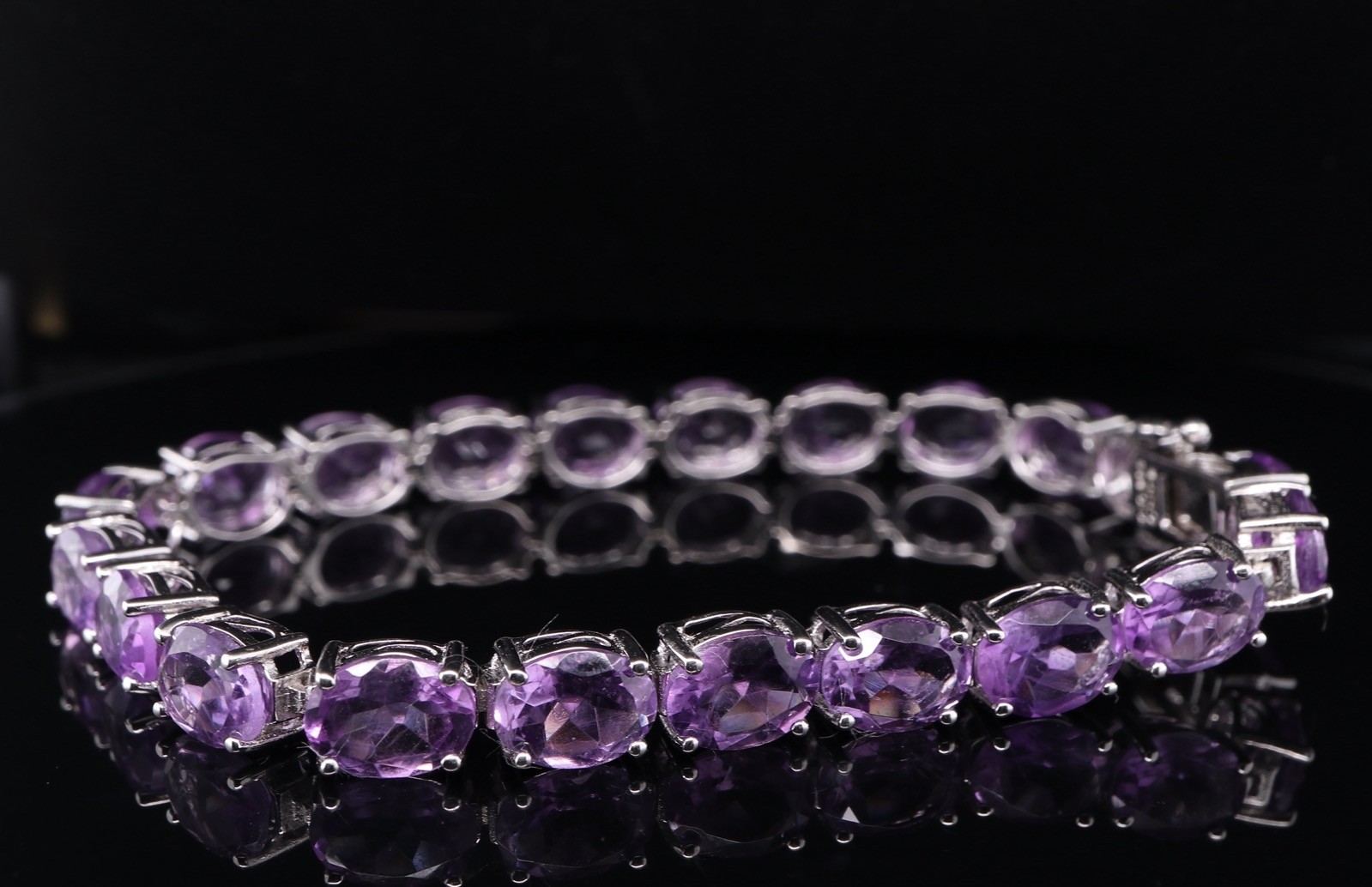 Vintage Purple Cubic Zirconia Gemstone 18.5cm Tennis Bracelet