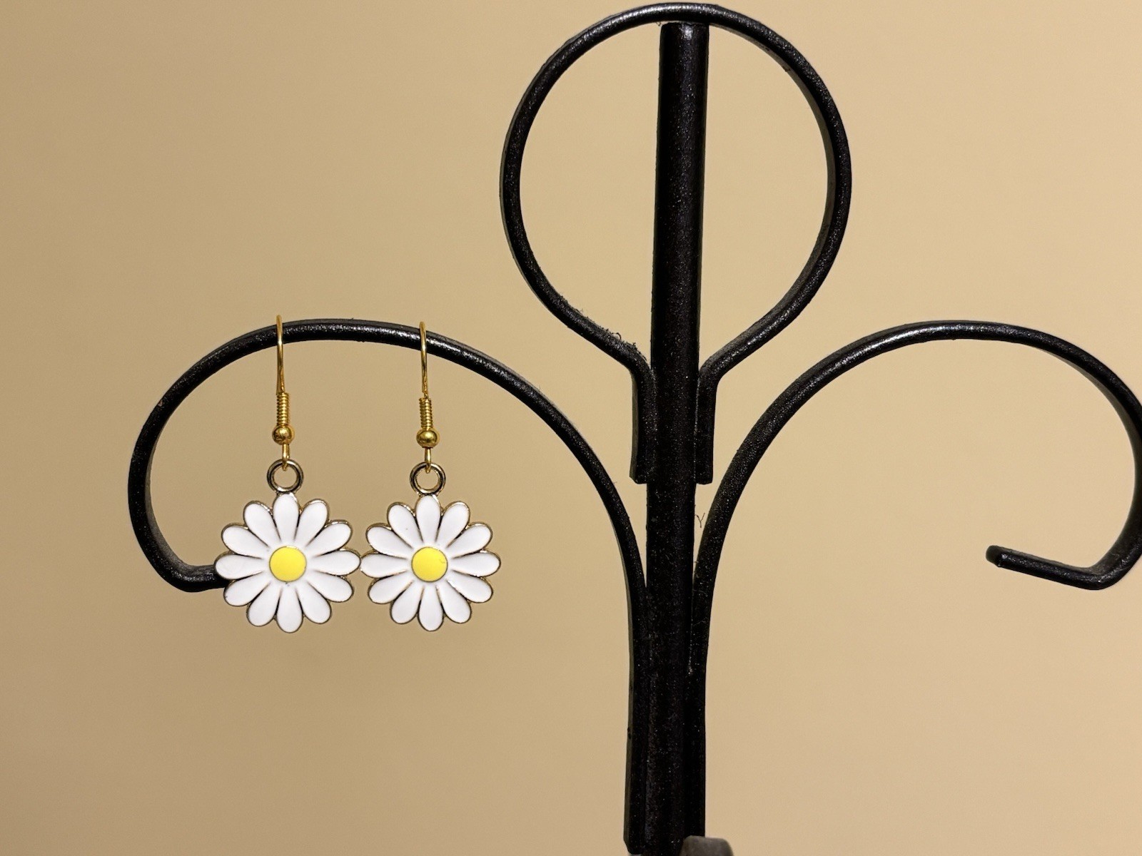 Enamel Daisy Flower Dangle Drop, 4 Sets Earrings Metal French Wire, Multicolor