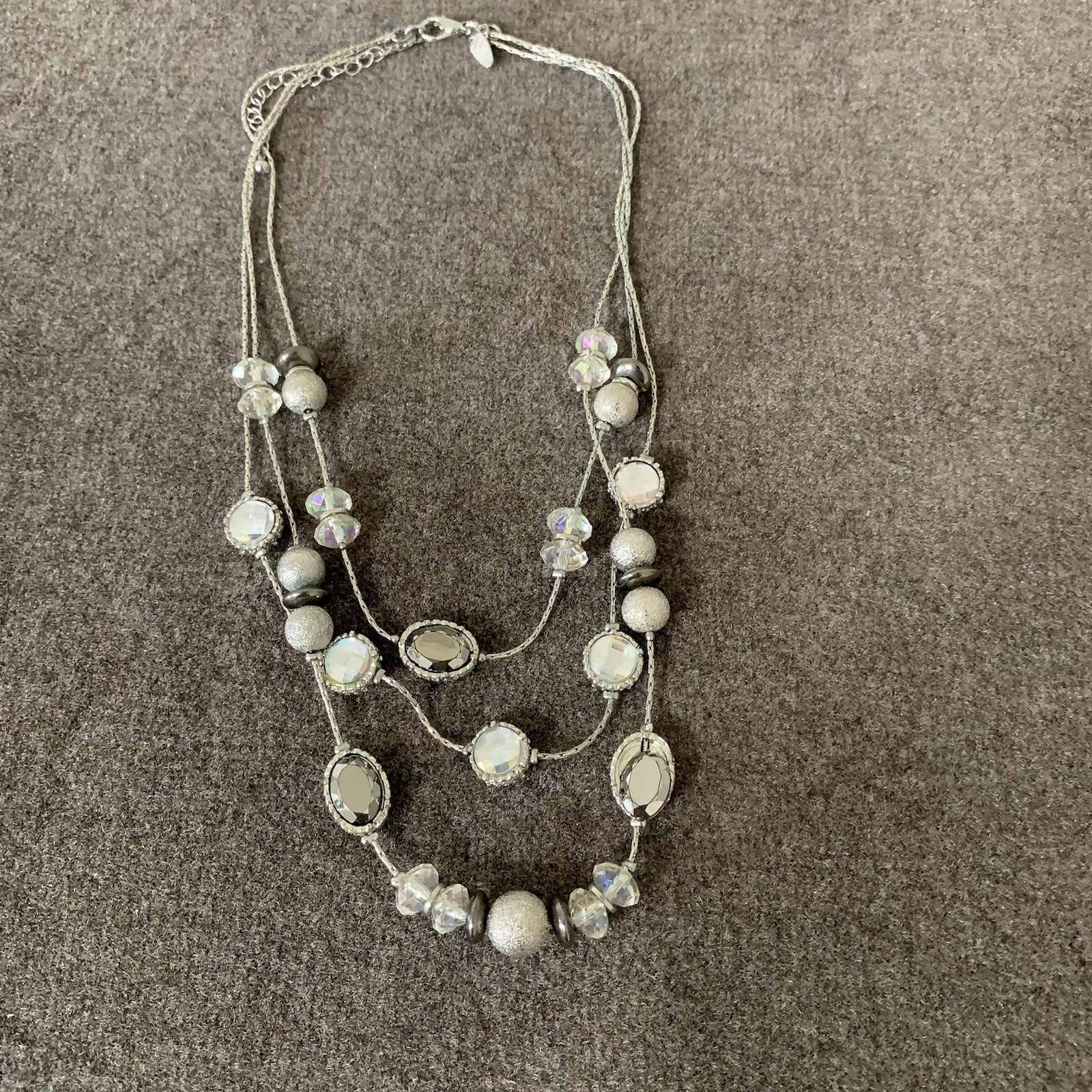 New York & Company Beaded Necklace Chain Layered Silver Tone Iridescent