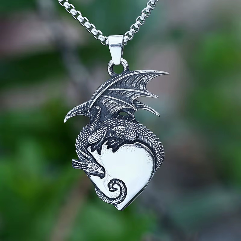 3D Dragon Heart Pendant Necklace Metal Pearl Chain Jewelry Punk Rock Couple Gift