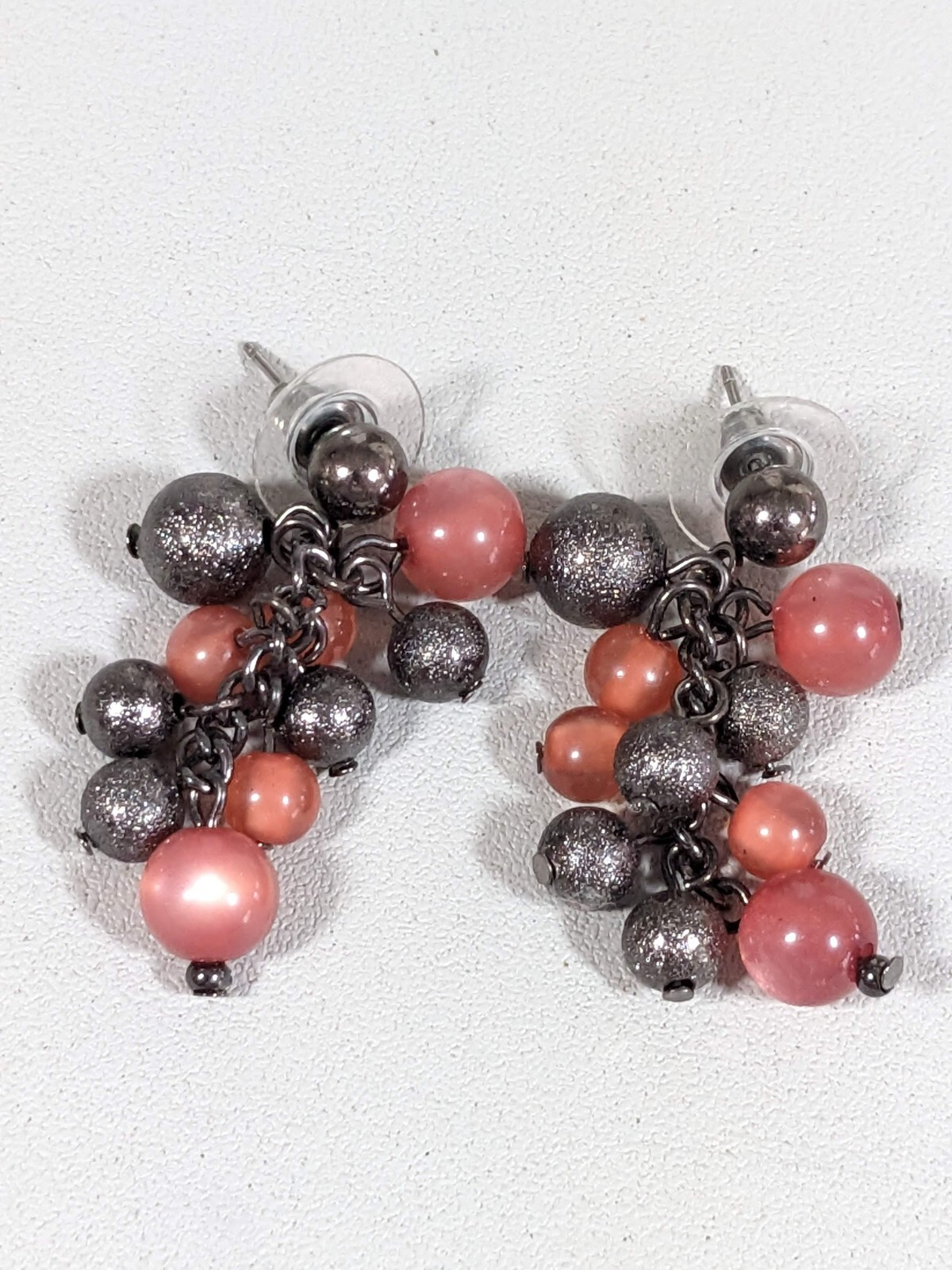 Gunmetal Gray Pink Textured Round Bead Cluster Dangle Pierced Earrings
