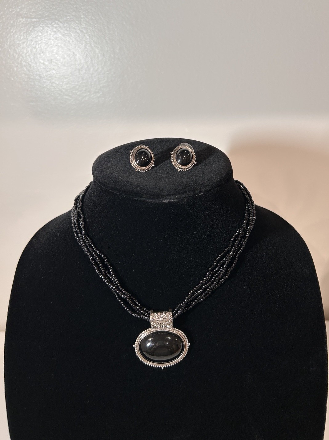 Black Silver Tone Multi-Strand Bead Oval Pendant Necklace & Earrings Set