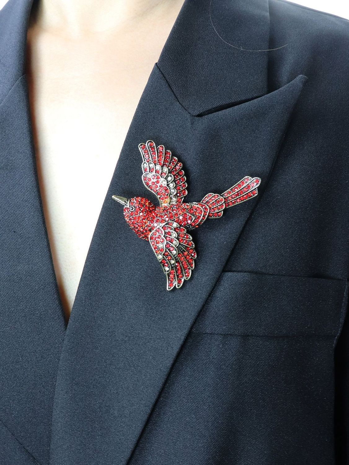 New Rhinestone Brooch Lapel Pin Flower Clothing Accessory