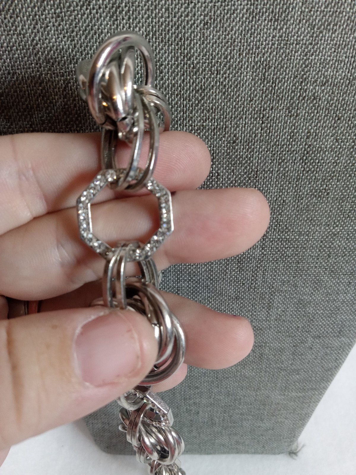 Silver Chunky Rhinestone Circle Ring Necklace Adjustable Length 21″ Long