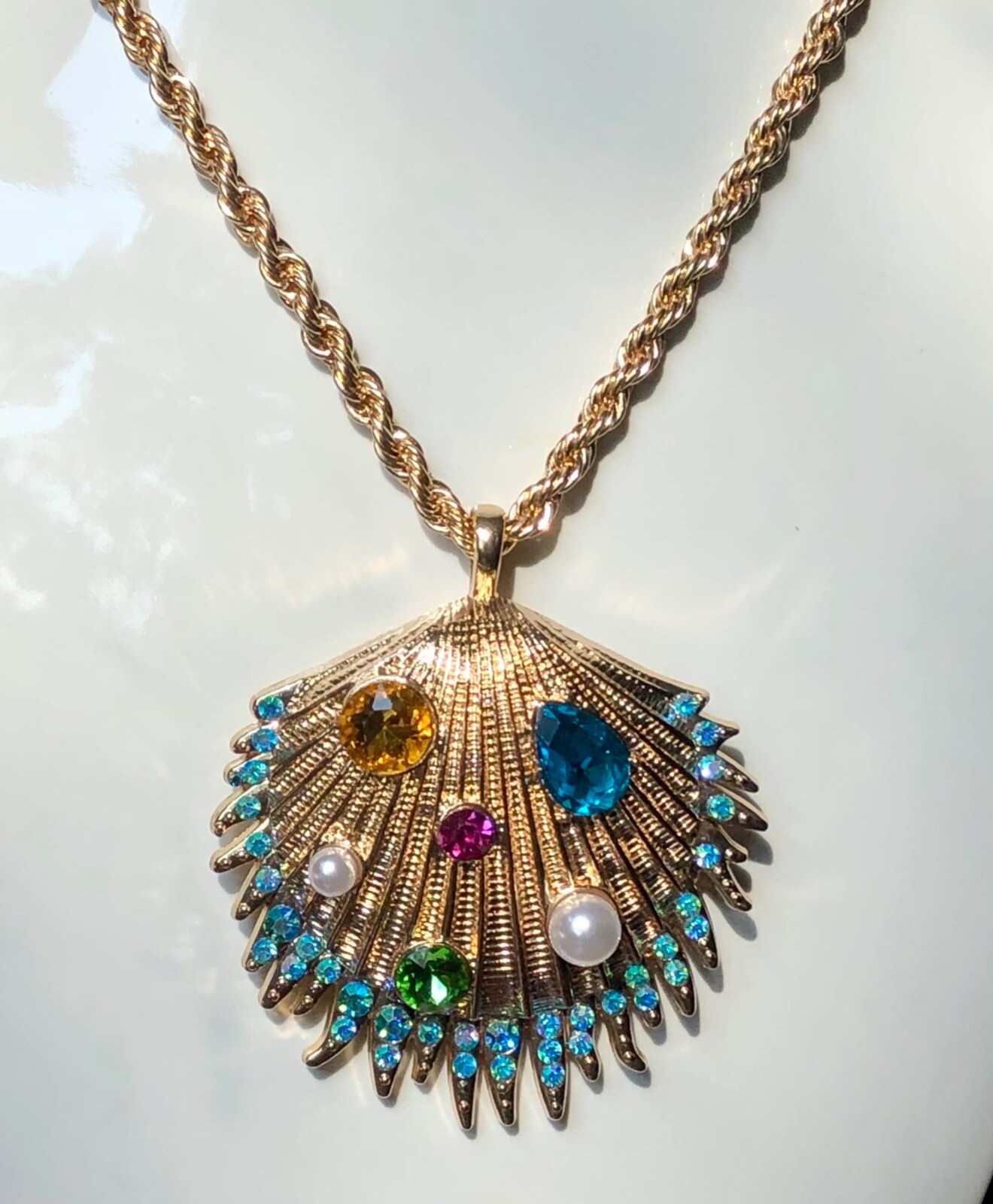 Natasha Scallop Sea Shell Pendant Necklace, Colored Stones, Gold-Tone Rope Chain