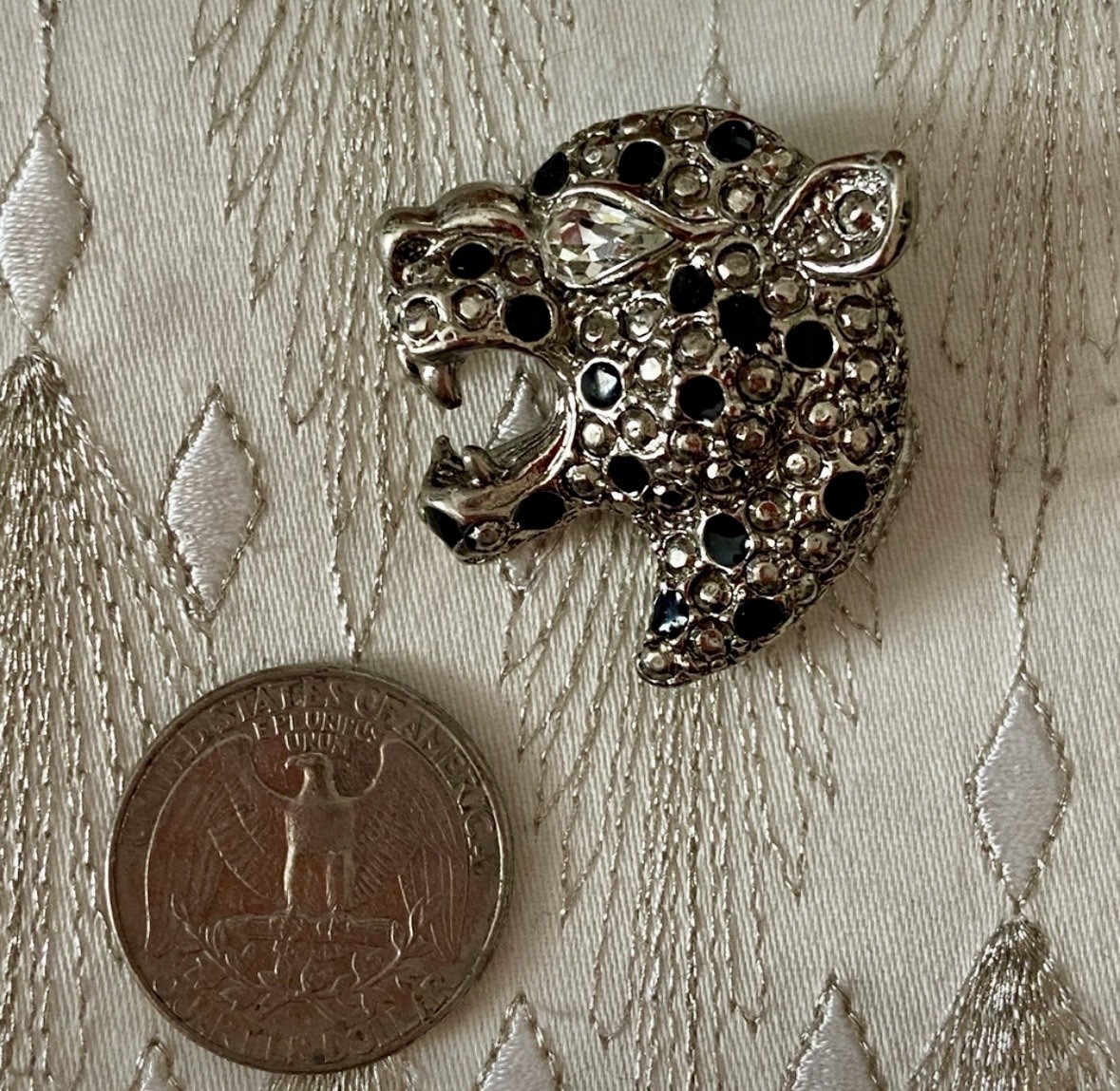 Leopard Head Rhinestone Pavé Brooch Pin Silver Tone Black & Clear 1.5 in