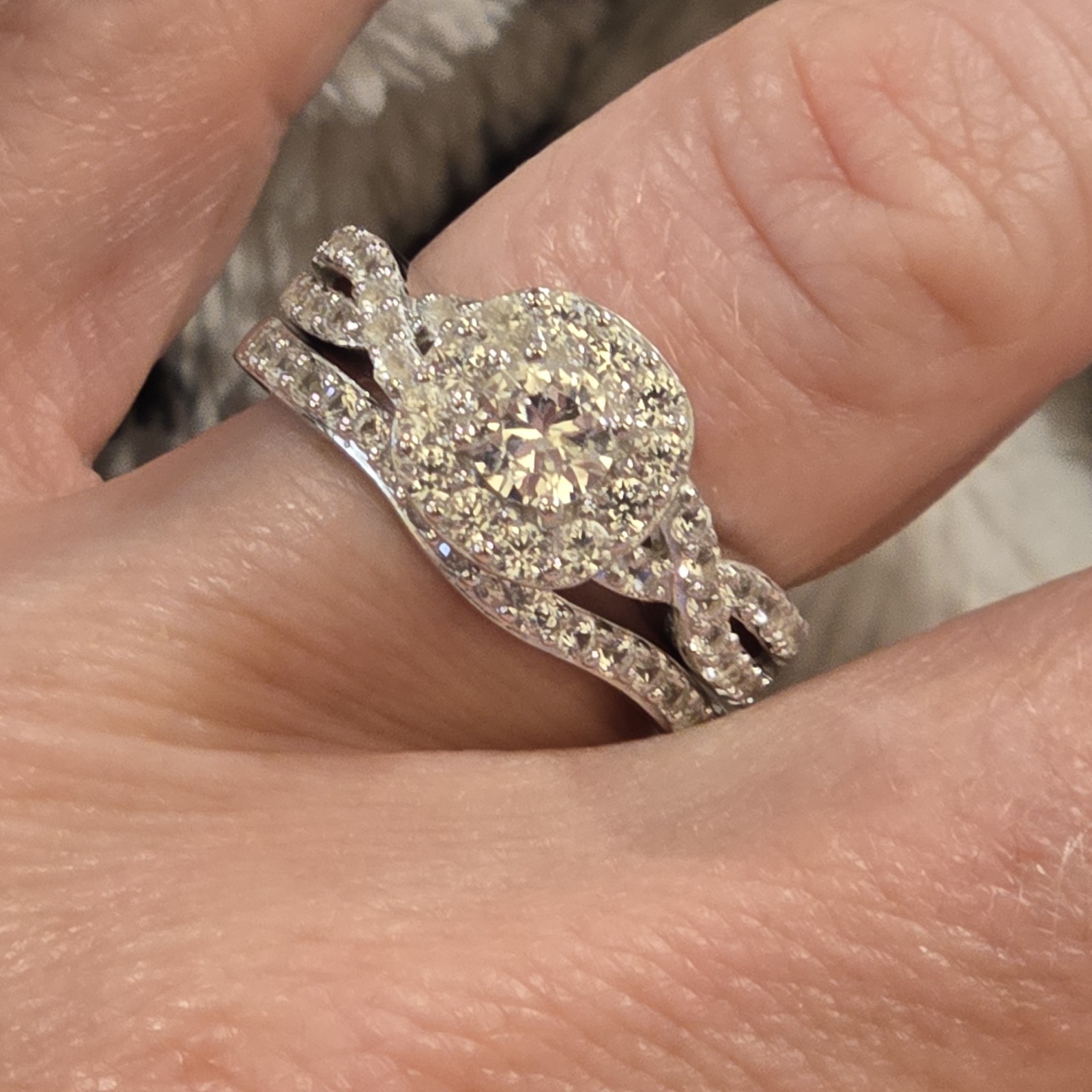 Keepsake Serena 1 1/2 ct TGW Created White Sapphire Ring Set Bridal SS Size 7