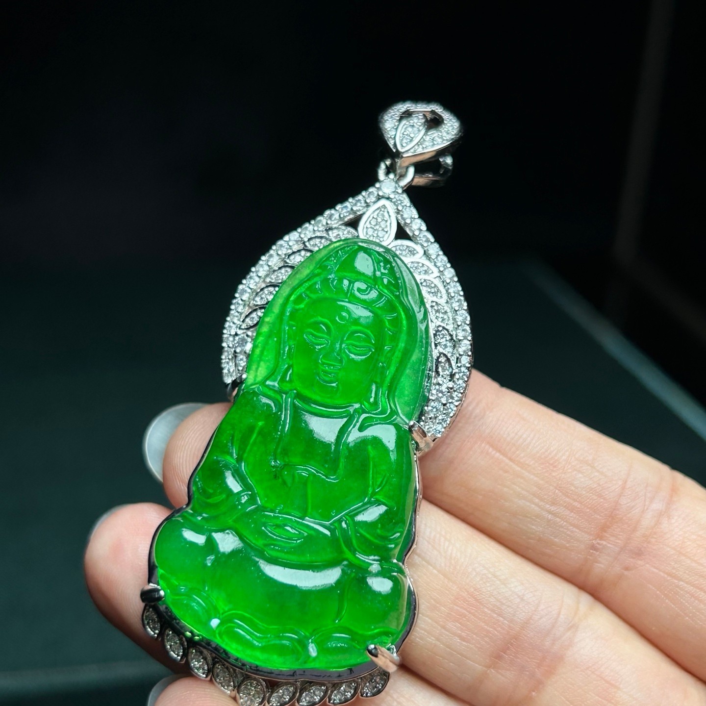 Nature Ice Green inlay jade Jadeite Kwanyin Pendant&Necklace