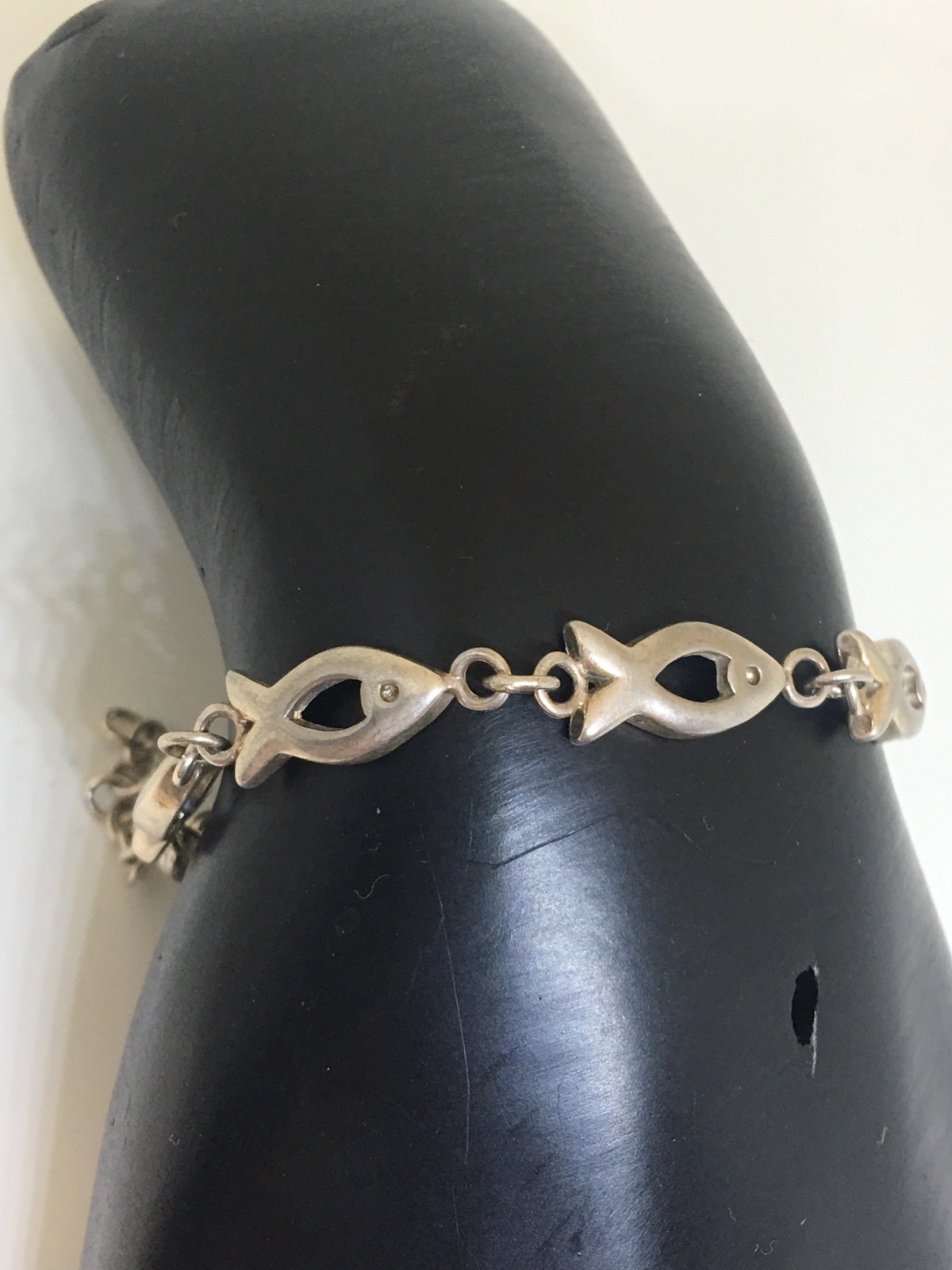 925 Silver Fish Bracelet 9.4 Grams Free Shipping