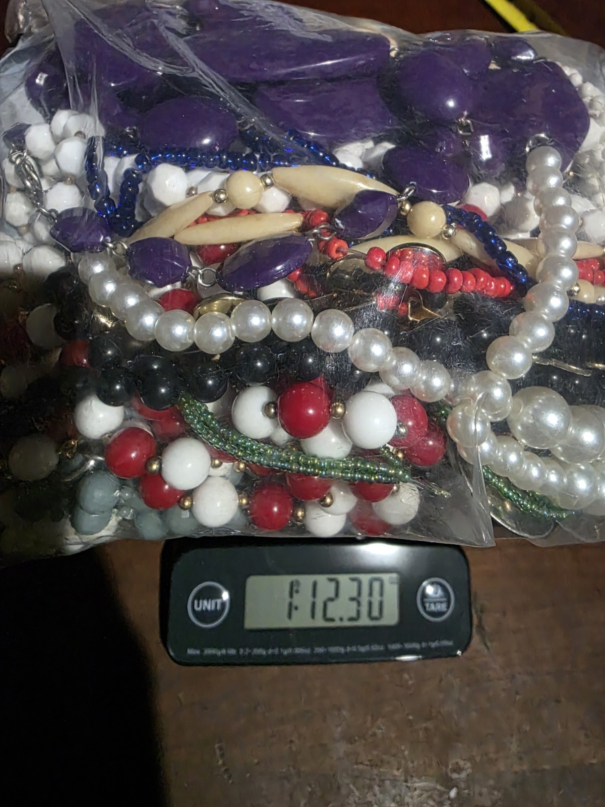 Costume Jewelry 20 Neclaces 4 Bracelets Beads Plastic And Metal