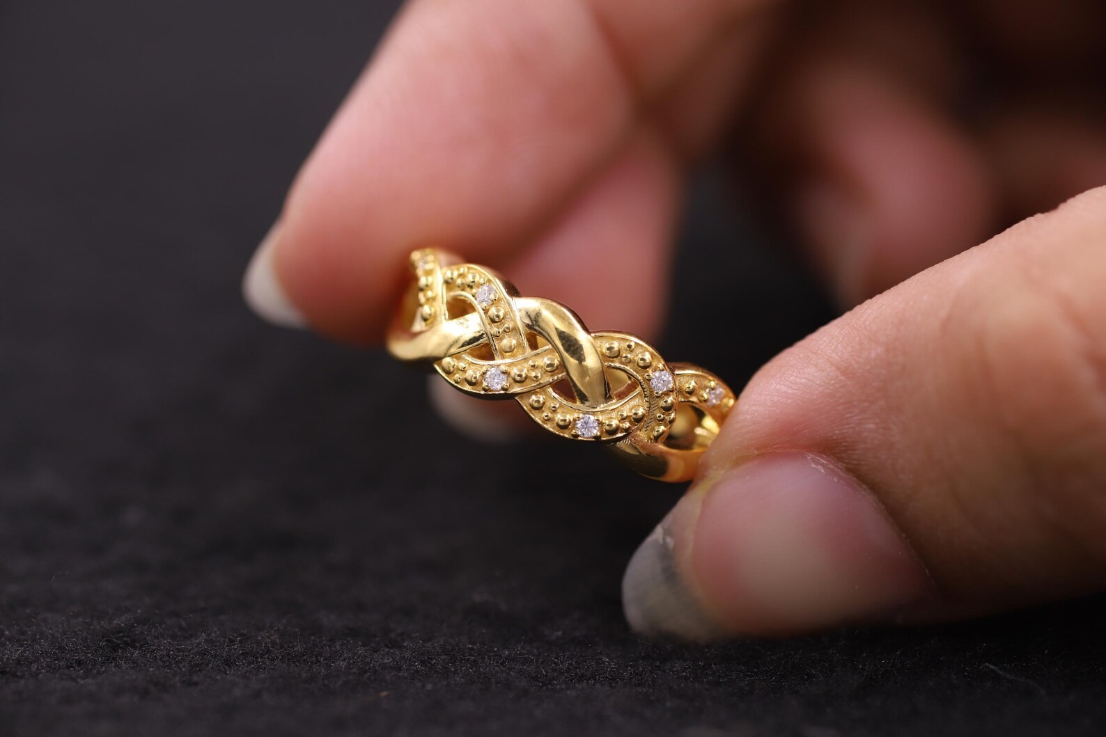 1.20 Ct Round Simulated Diamond Criss Cross X Band Ring 14k Yellow Gold Plated
