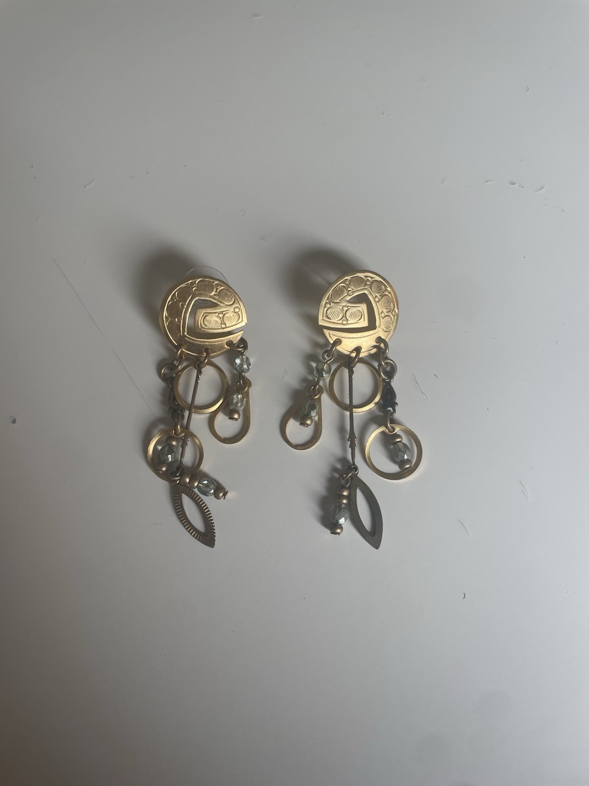 Gold Tone Etched Disc Dangle Drop Earrings Mixed Metal Charms Post