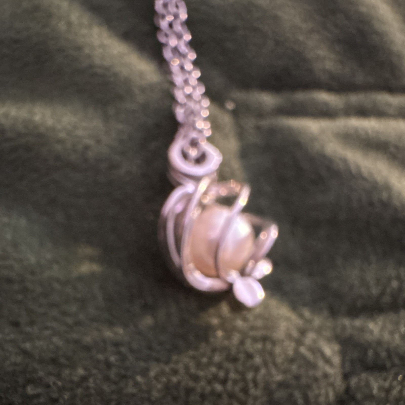 Silver Tone Round Link Chain Necklace Lobster Clasp 18 in Pearl Cage Charm