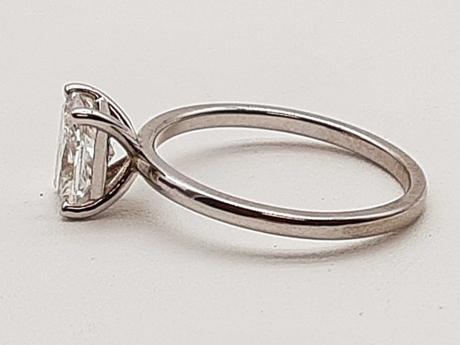 1.11 Carat Cushion Lab Grown Diamond 14k Wg 2.1g Ring Size 6.5 Do0326rrxde