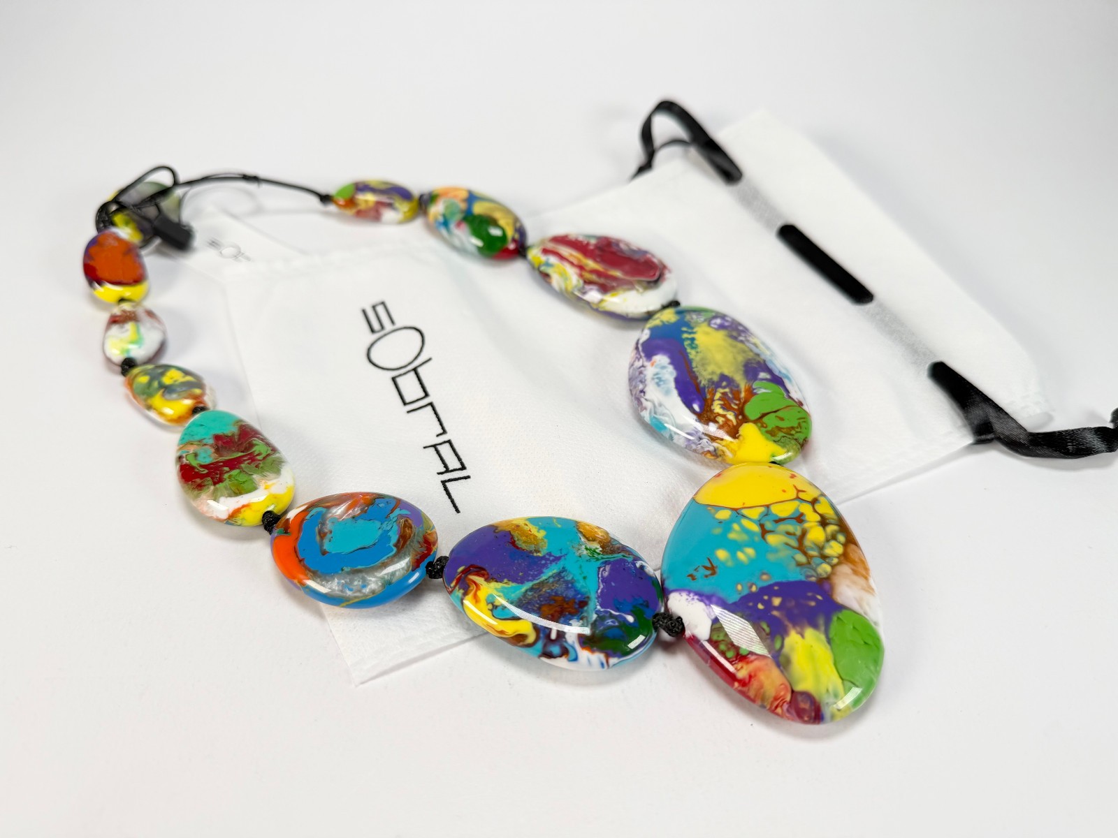Sobral – Multi-Colour “Gabriele K” Resin Necklace ( 003616 )