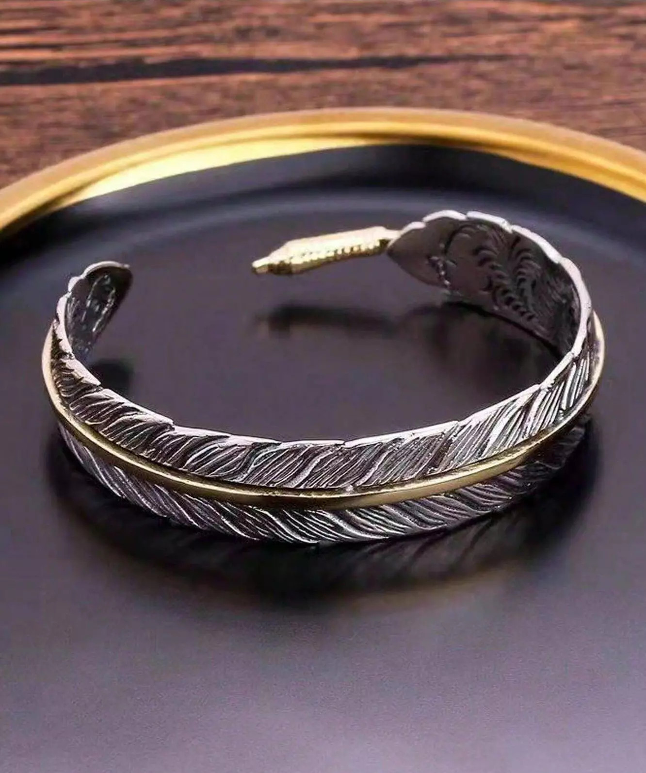 Pulsera De Manguito Abierta Estilo Vintage Para Hombre Brazalete Plumas De Plata
