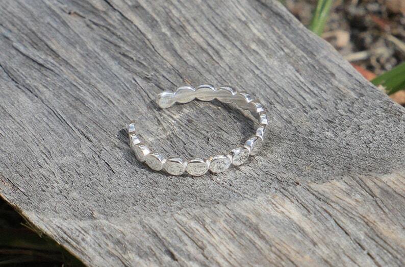 Solid Metal Women’s Circle Link Adjustable Toe Ring 14k White Gold Plated Silver