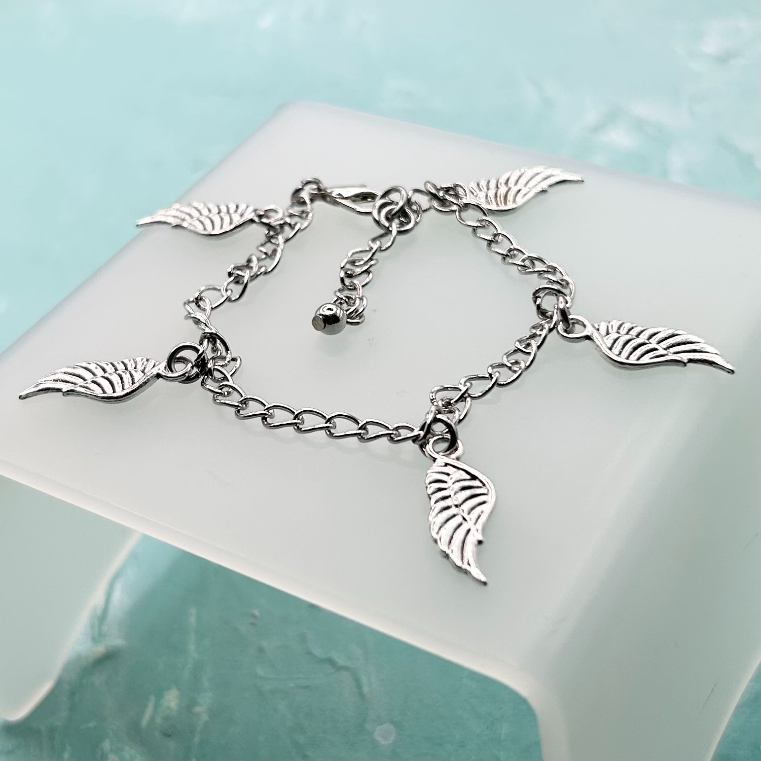 Mini Angel Wing Pendant Charm Bracelet (Silver ) New Handmade