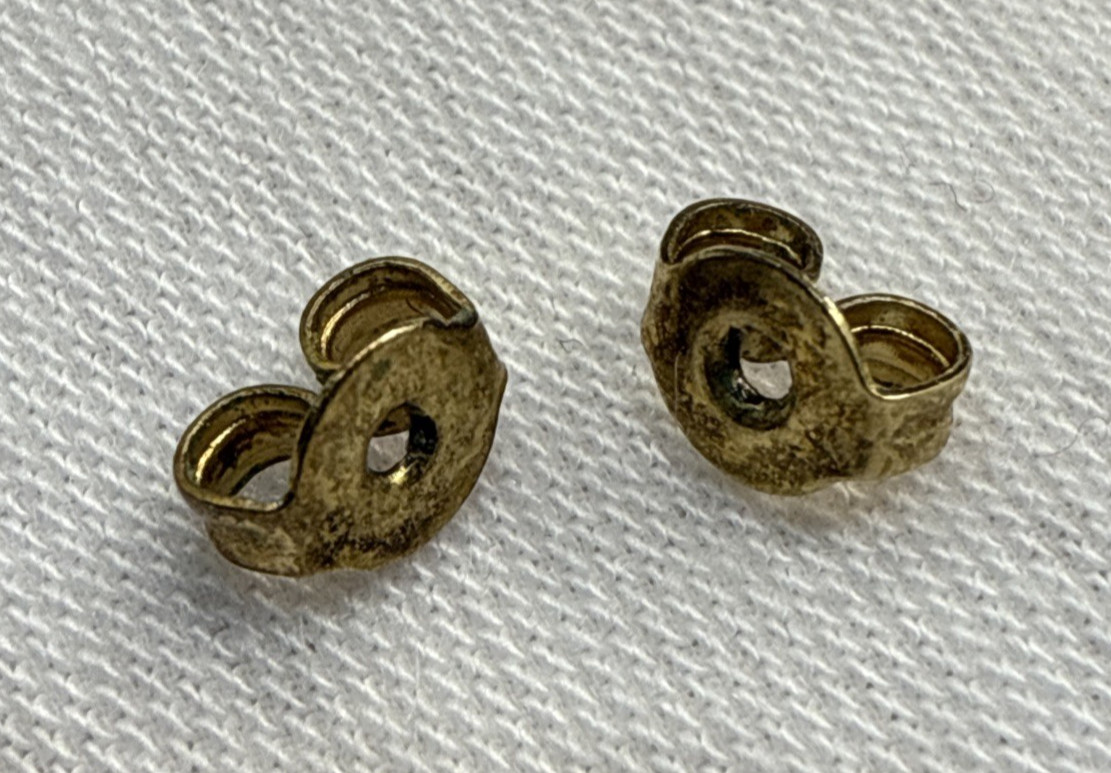 Coach Signature Open Circle Halo Gold Tone Pave Stone Stud Earrings F68009