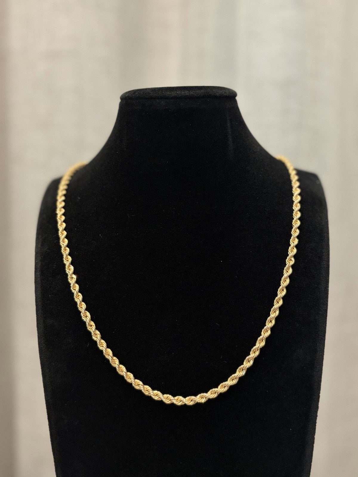 10K Gold Rope Chain Necklace