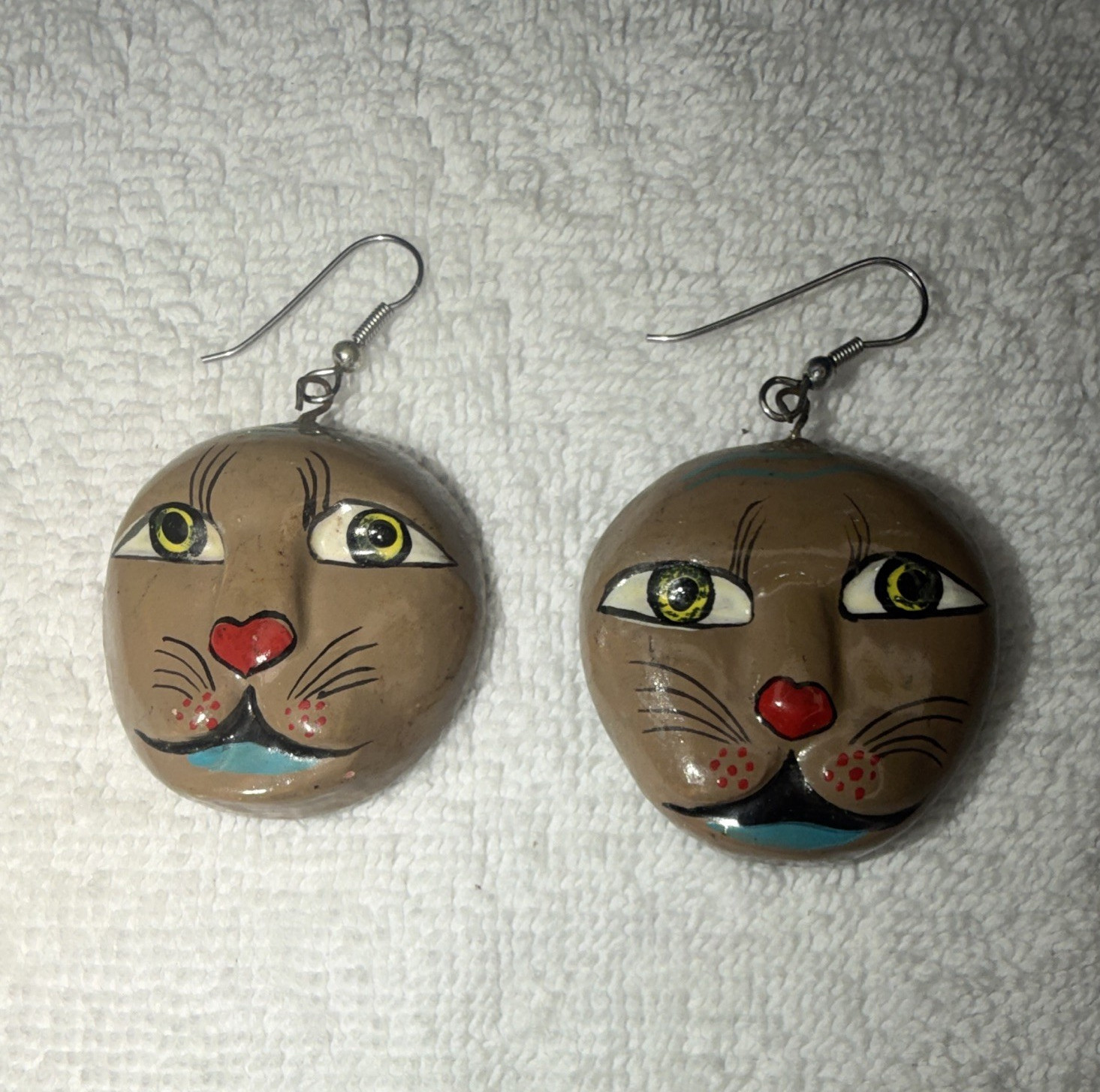 Round Dangle/Drop Hook Earrings Brown No Stone Lobe Pair