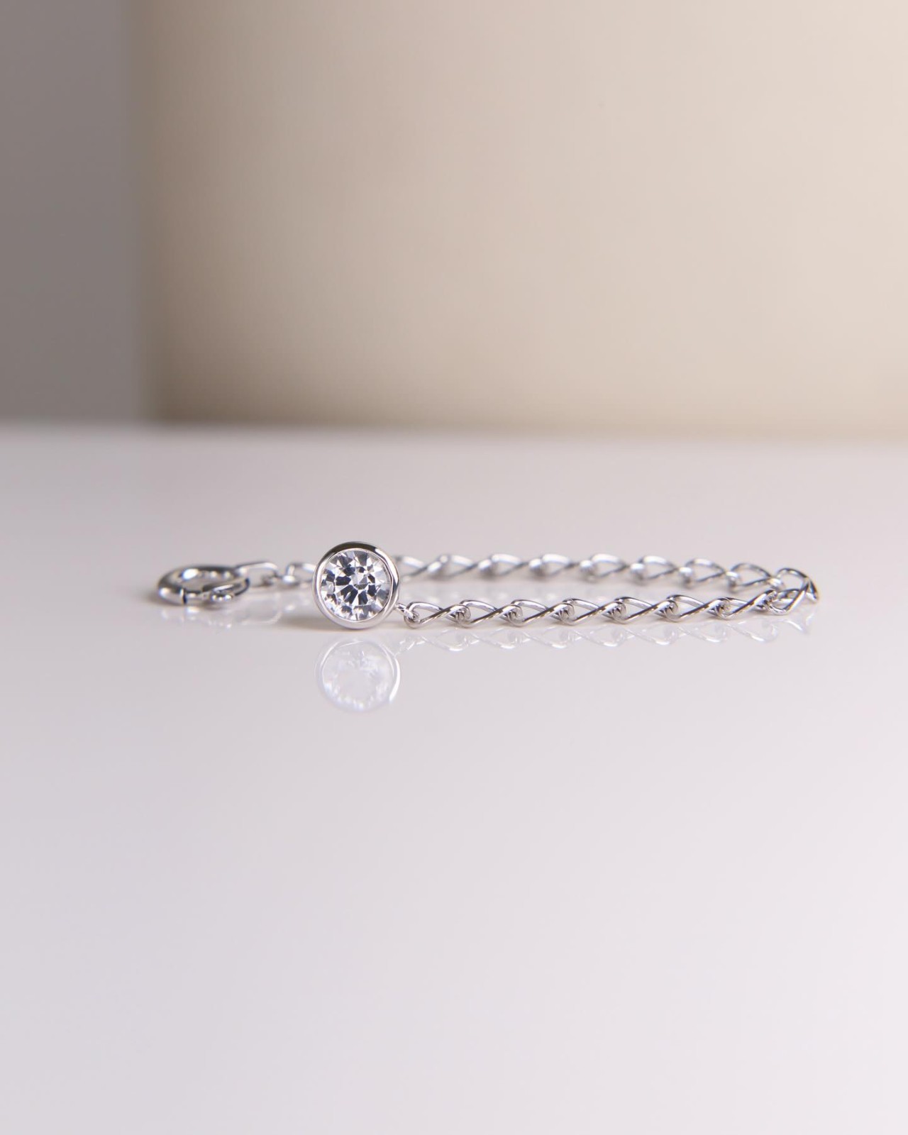 Brilliant Round Cut Bezel Set Solitaire Bracelet Minimalist Chain Women Jewelry
