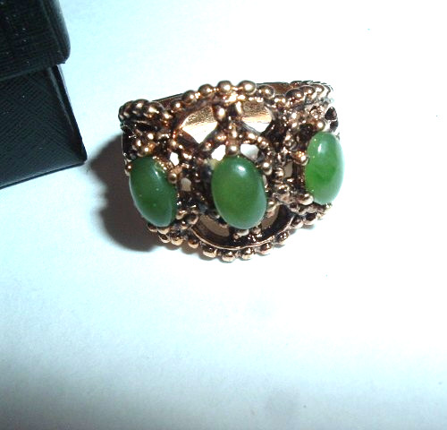 Vintage Mid-Century 3 Jade Gold Plated Ring, size 6 in Ring Box