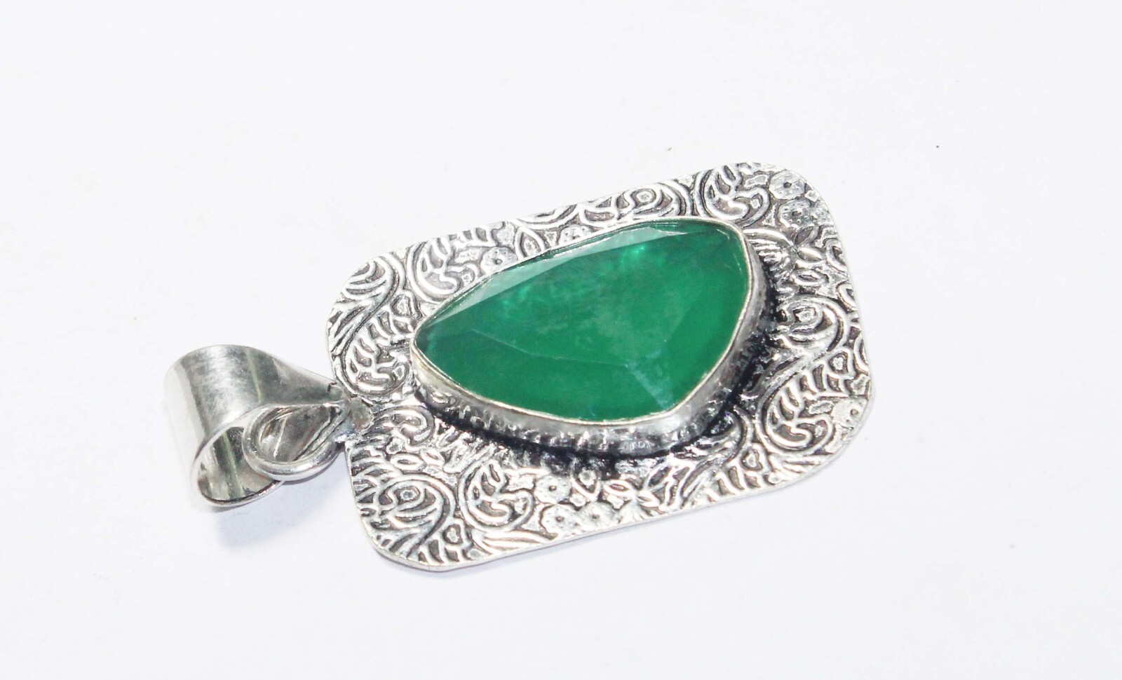 Hydro Green Onyx Gemstone Handmade Pendent Jewelry Pendant Size 1.5 Inches