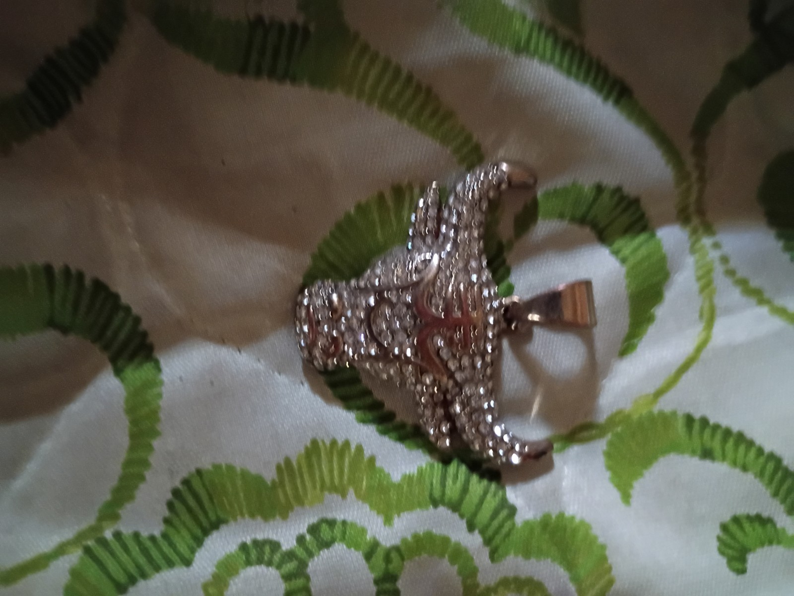 Gold Tone Bird Pin Brooch Clear Rhinestone Metal Animal & Insect Theme