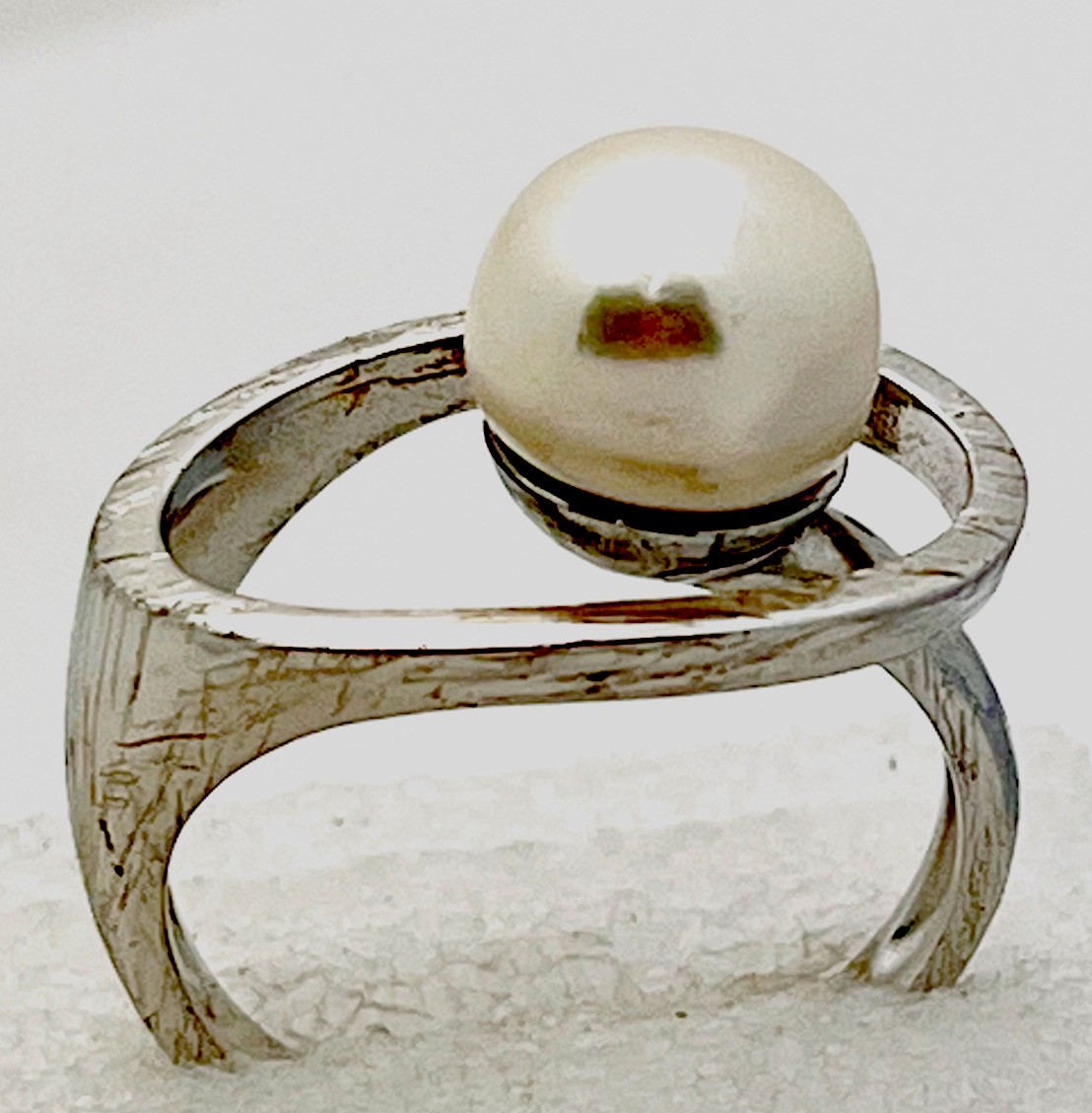Sterling Silver 925 5.4 Gram Genuine Pearl Textured Ring Size 8