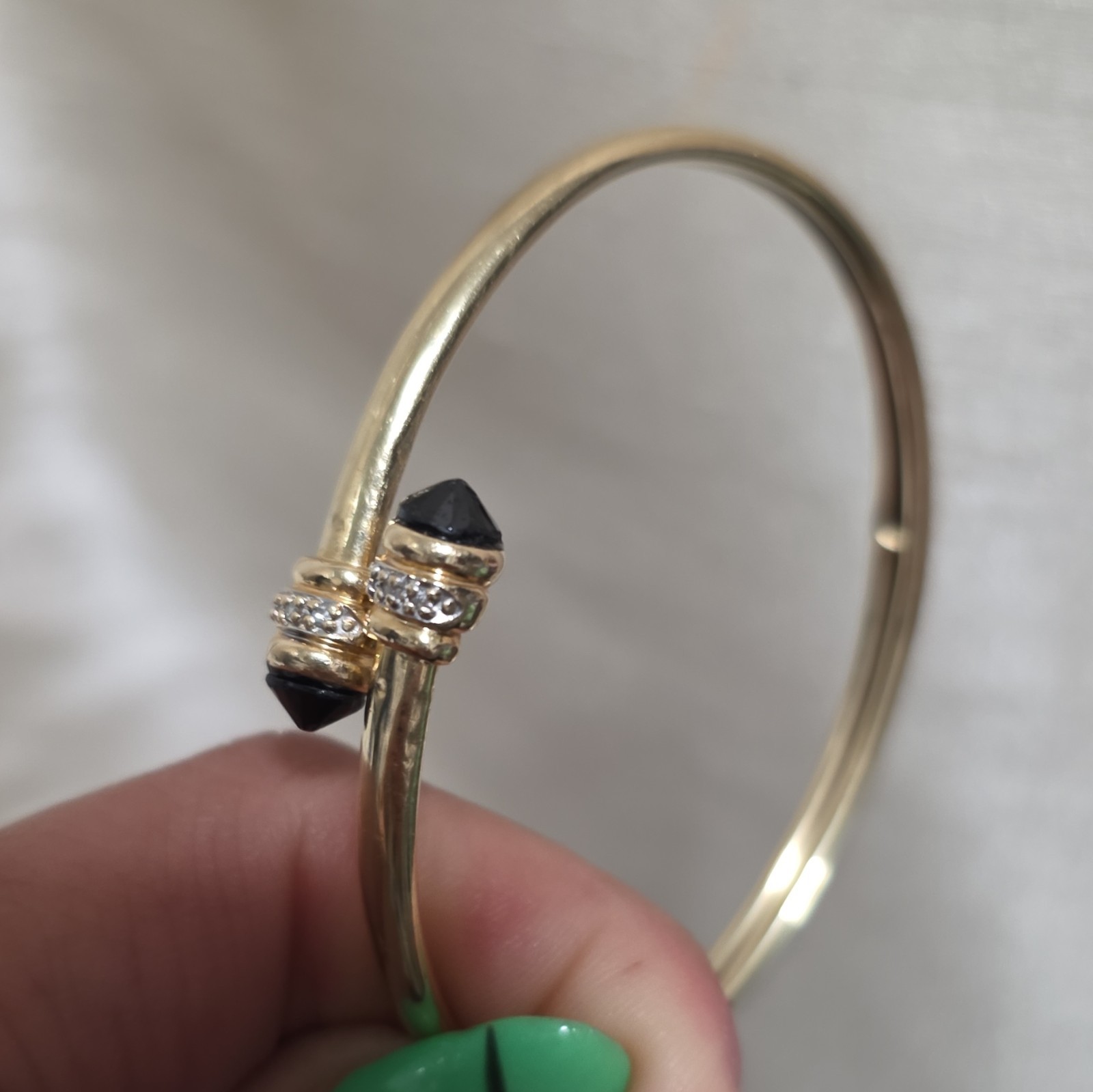 14k Gold Open Bangle Cuff Bracelet w/ Black Stone Ends Rhinestones