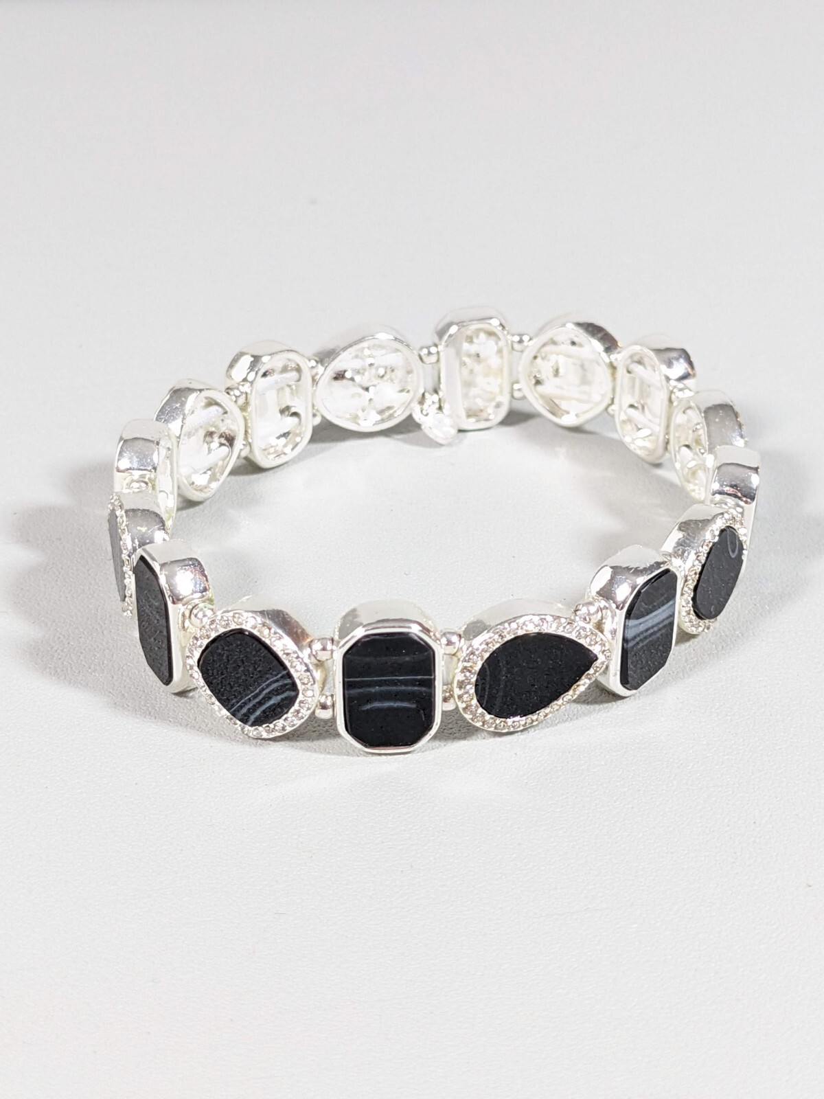 Nine West Silver Tone Black Gray Acrylic Crystal Panel Stretch Bracelet 7 inch