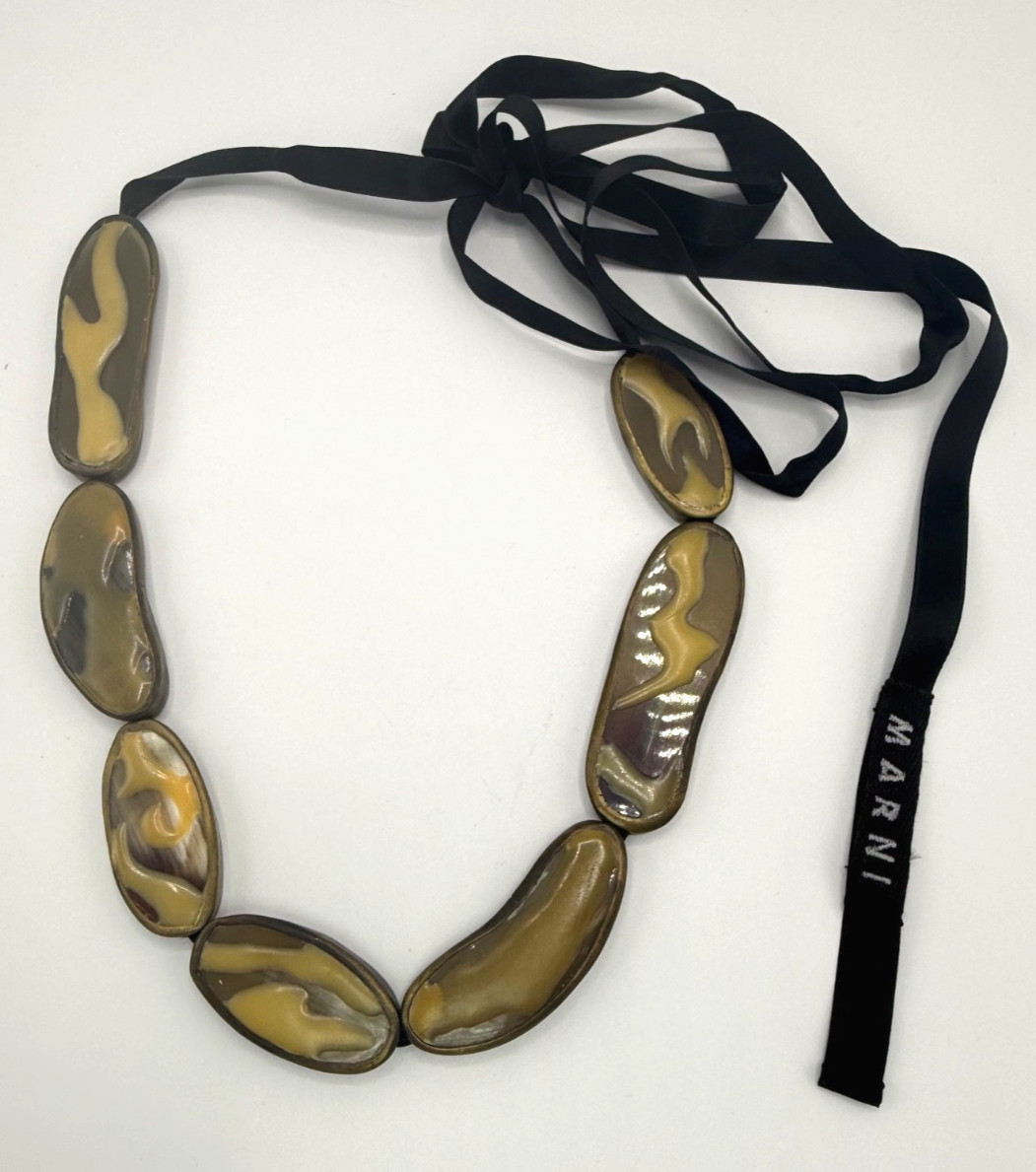Marni Antiqued Metal, Horn & Resin, Ribbon Necklace, COSUELO CASTIGLIONI Era VTG