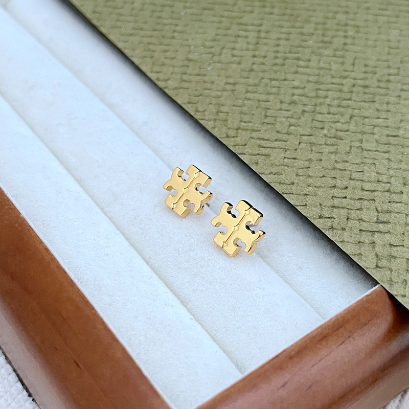 2026 NEW Tory Logo Stud Earrings | Gold Bestseller on Card