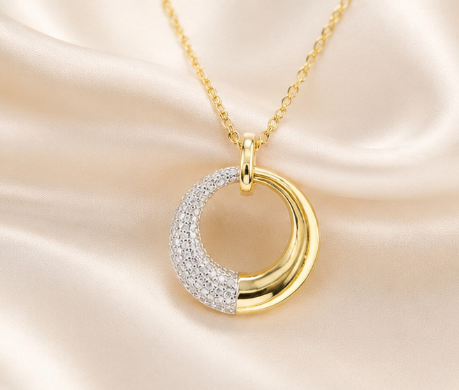 1.00Ct Simulated Diamond Two-Tone Circle Pendant Necklace 14K Yellow Gold Plated