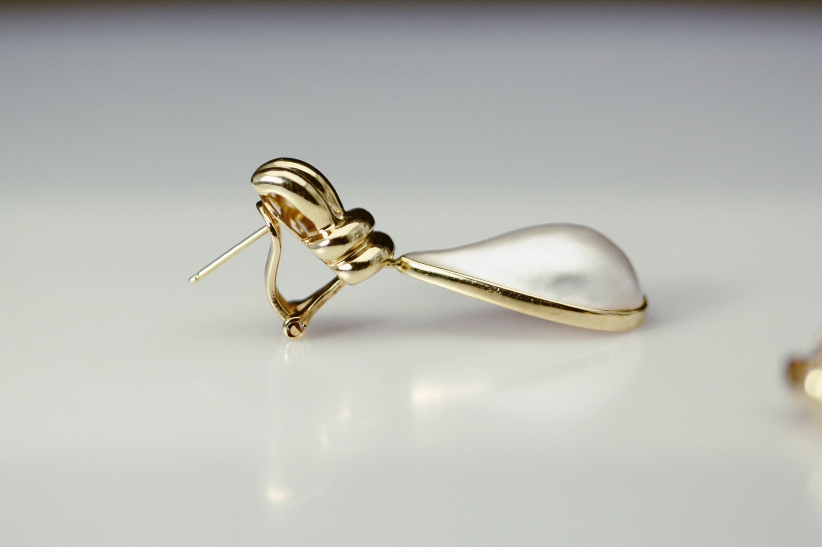 14K Yellow Gold Pearl Teardrop Dangle Earrings 13.3 grams (EAR5725)