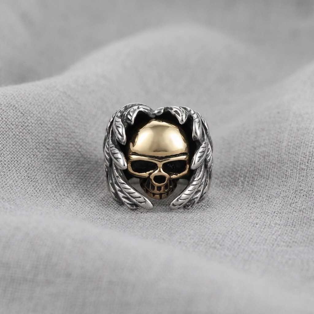 Men’s Silver Tone Metal Band Ring Gold Tone Skull Biker Style Size 11