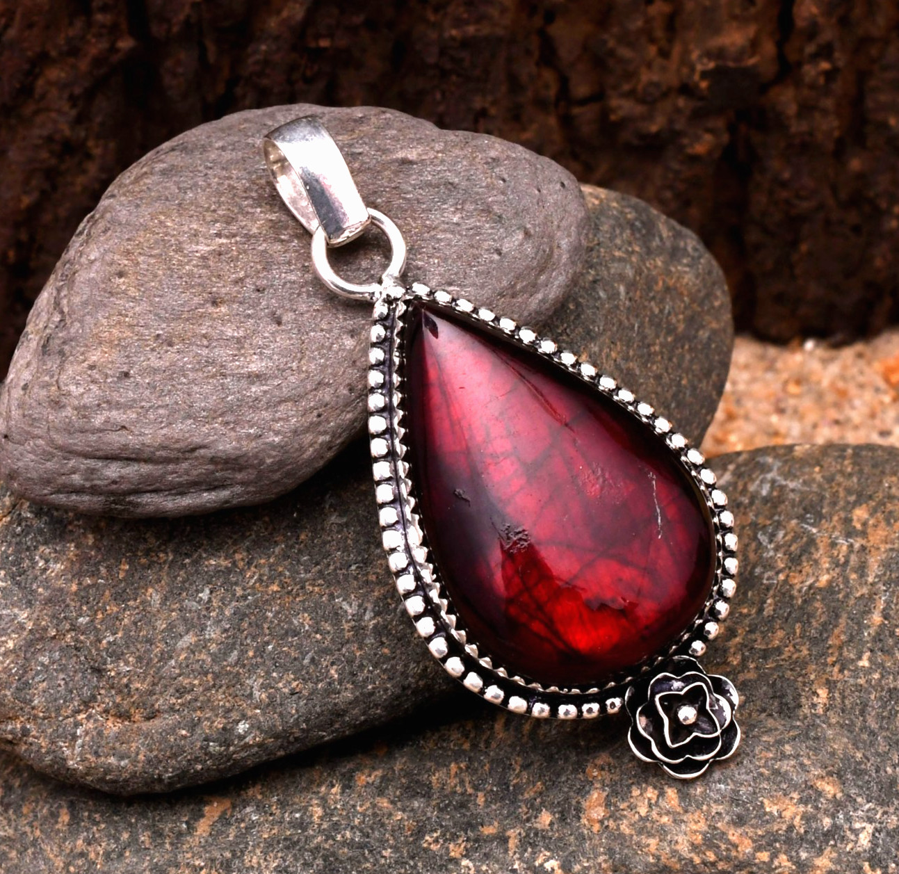 Red Labradorite Gemstone 925 Sterling Silver Handmade Pendant Approx – 1.77″