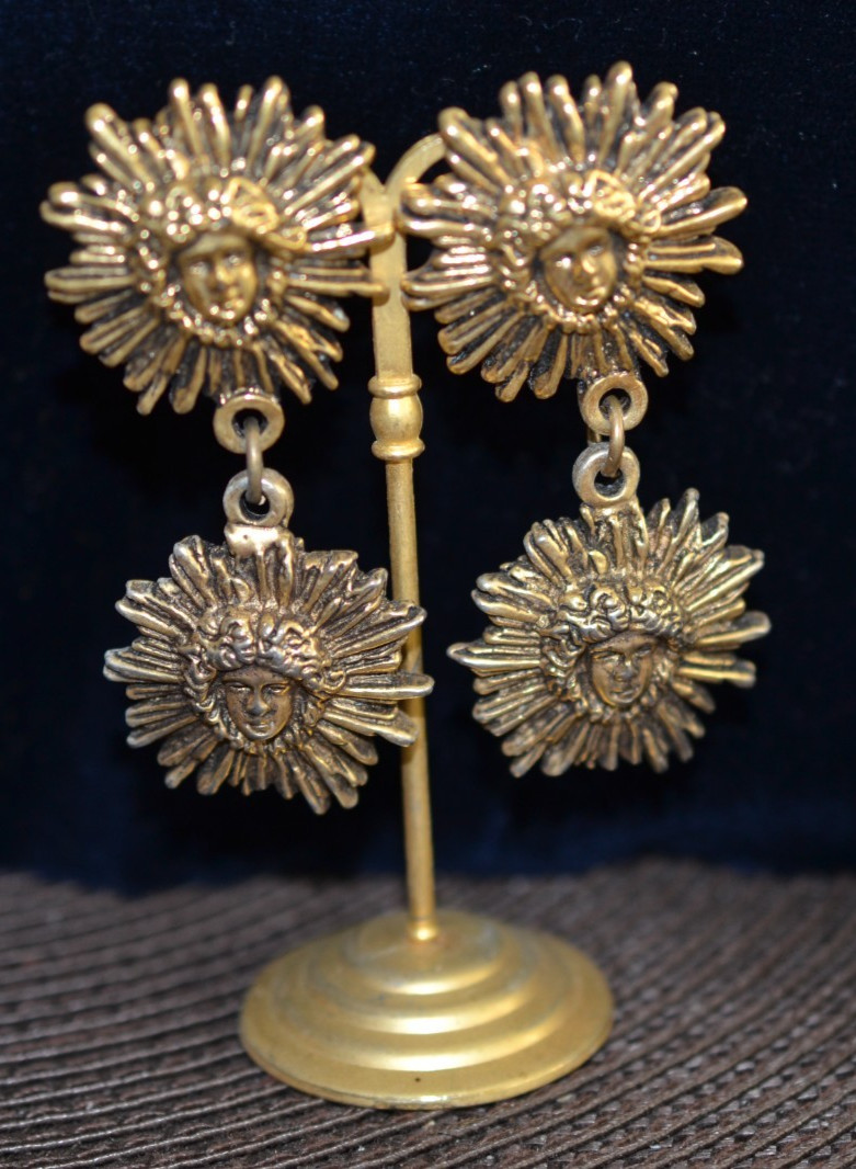 Gold tone SUNBURST MEDUSA Drop Clip Earrings 3 in. by Satellite Vtg 90’s w/Stand