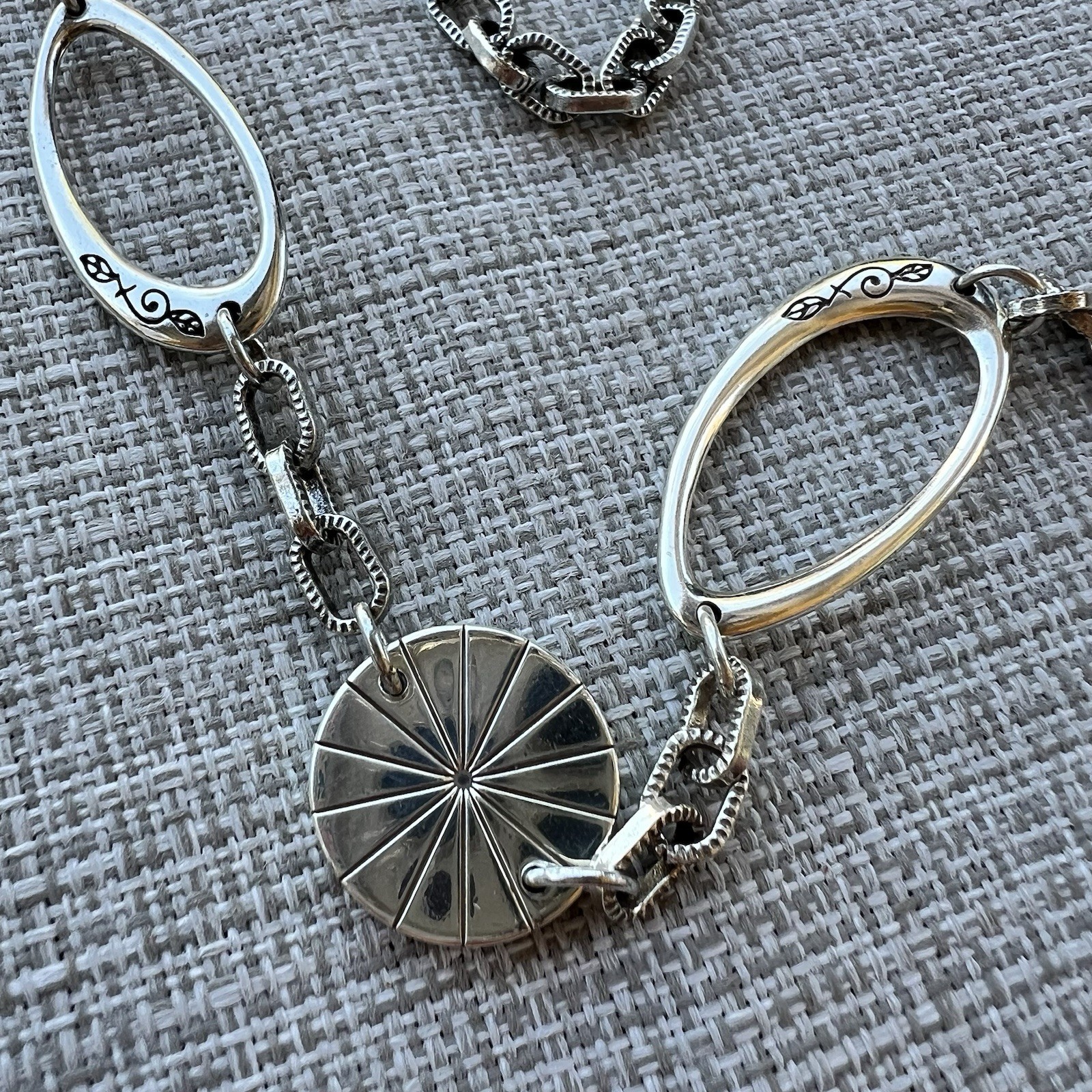 Brighton ORBIT NWT Silver Eliptical Etched Disc 36″ Necklace