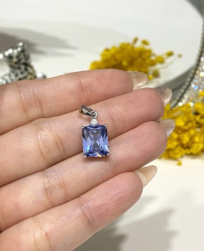 6.0 Ct Radiant Cut Tanzanite 935 Argentium Silver Pendant Accent Gift