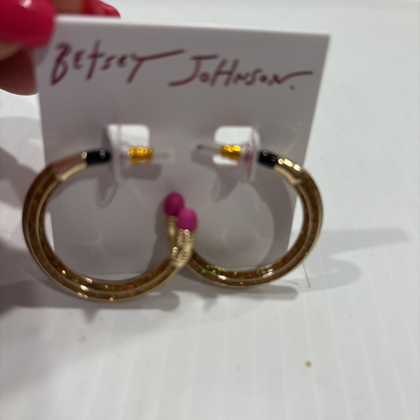 New BETSEY JOHNSON Gold Glitter Pencil Shape Loop Earrings