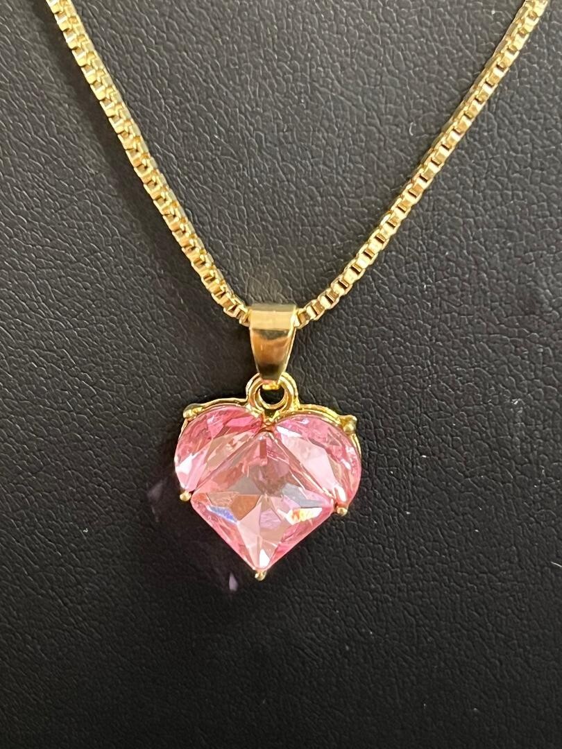 BEAUTIFUL NEW GOLD TONE PINK CUBIC ZIRCONIA HEART PENDANT NECKLACE 20″ CHAIN