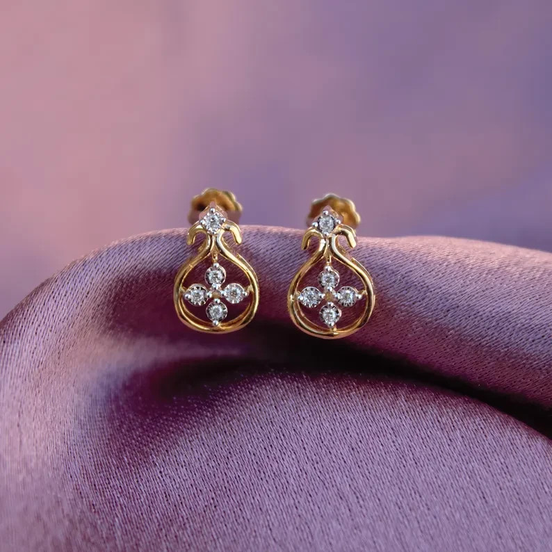 1.20 Ct Round Cut Simulated Diamond Elegant Stud Earring 14k Yellow Gold Plated