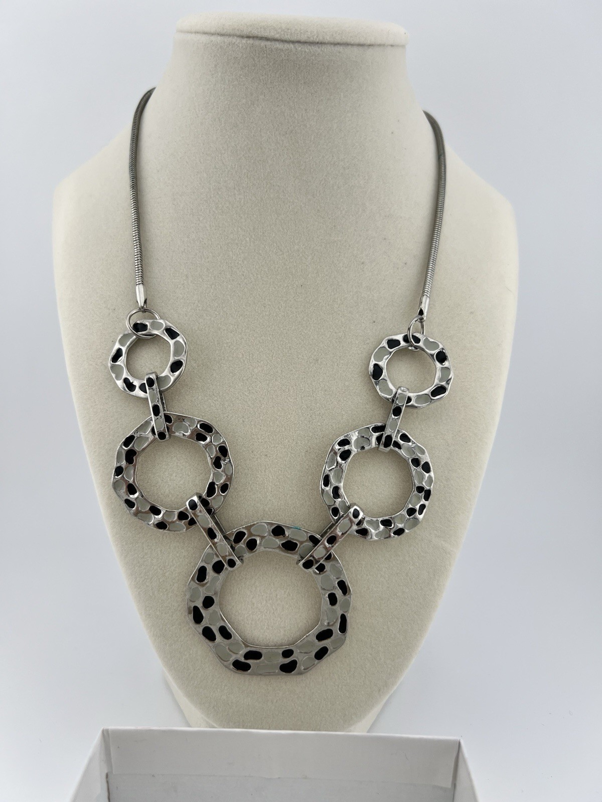 Black & White Silver Hammered Statement Necklace And Earring Set
